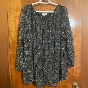 Croft & Barrow Black and White Textured Top